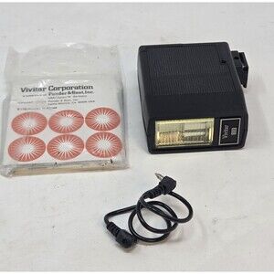 Vivitar 102 Electronic Flash Hot Shoe PC Sync 1976 Film Camera Vintage